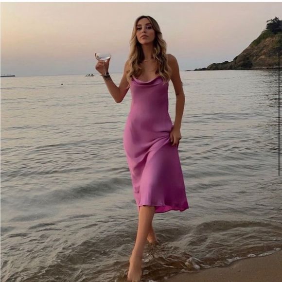 ZARA - SOLD OUT NWT SATIN LINGERIE STYLE DRESS
PINK / MAUVE SIZE LARGE - Picture 4 of 15